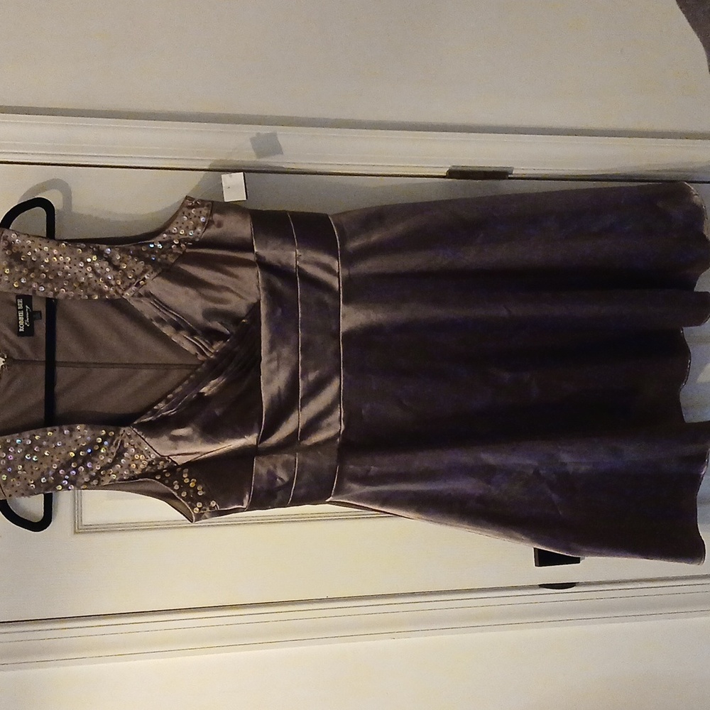 Robbie Bee Evening Satin Brown Sequin Embossed Lined Cocktail Dress 14